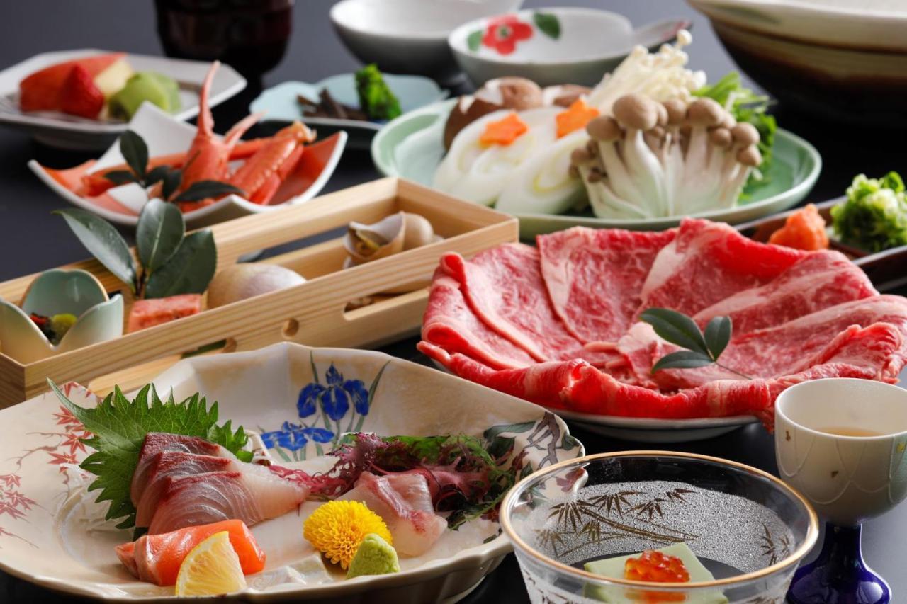 斯里御宿酒店 丰冈市 外观 照片